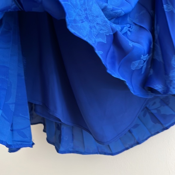 NWT Banana Republic Size Small Blue One Shoulder Top - Picture 16 of 17